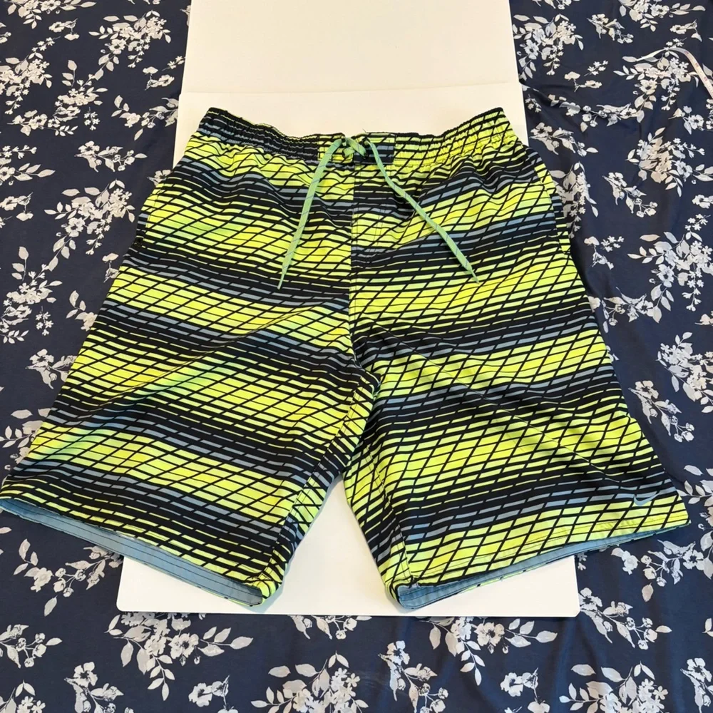 Nike Men's Swim‎ Trunks – XL – Neon Yellow / Green